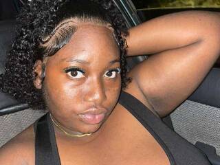 Еротски видео разговор Fluffydiva