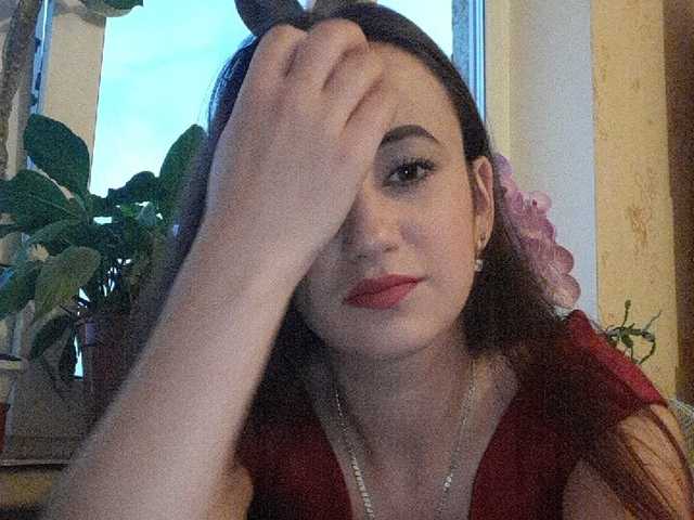 Емитувани слики од екранот FlyFlower