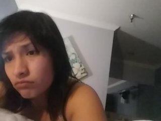 Емитувани слики од екранот Followus