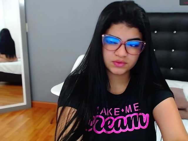 Емитувани слики од екранот forbidden-ass