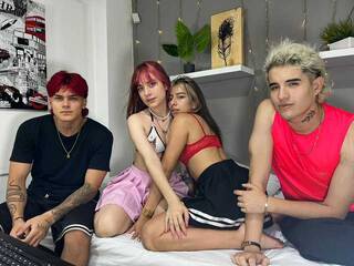 Еротски видео разговор Fourlov3-