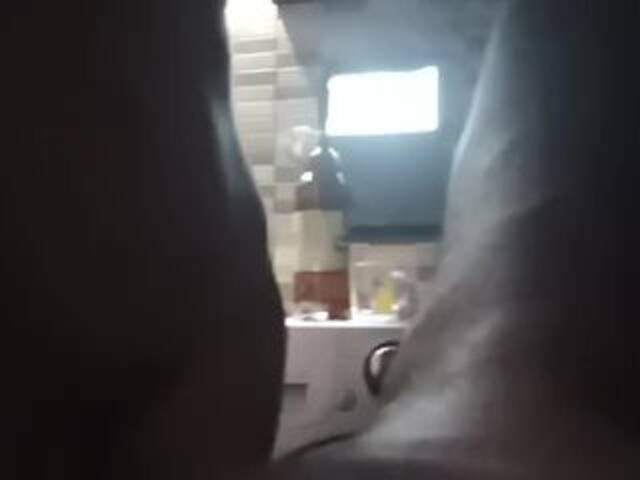 Емитувани слики од екранот foxandwolf24