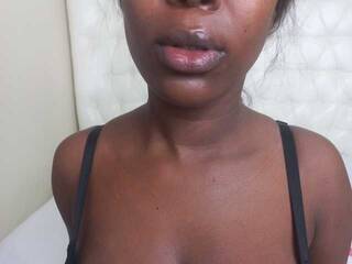 Еротски видео разговор Freakynessa