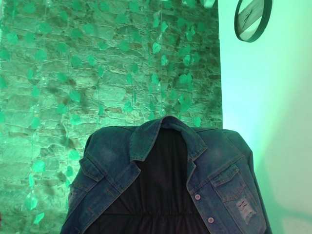 Емитувани слики од екранот freyja-1