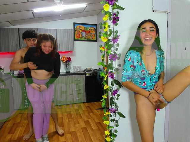 Емитувани слики од екранот Fucklatinsex