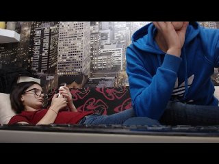 Емитувани слики од екранот FunkyCouple69