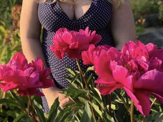 Еротски видео разговор Futanark