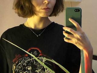 Еротски видео разговор future-friend