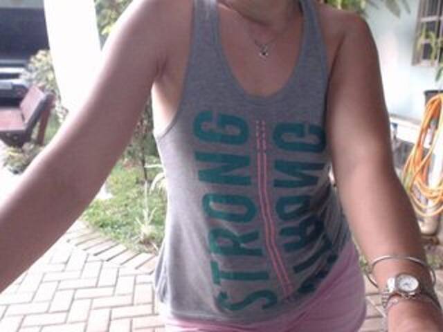 Емитувани слики од екранот GabiBrasil