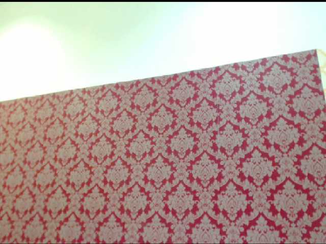 Емитувани слики од екранот GeileLana