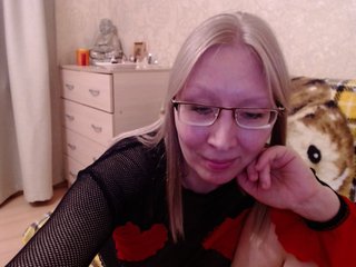 Емитувани слики од екранот GerberaBlack