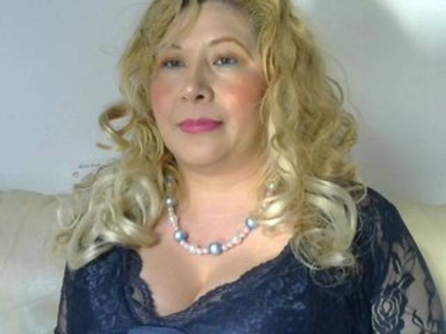 Емитувани слики од екранот fuckmyass_1