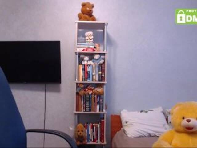 Емитувани слики од екранот Get-Naked