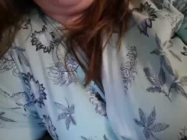 Емитувани слики од екранот Gia-CaranGi