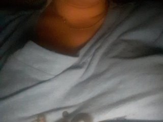 Емитувани слики од екранот Gia-CaranGi