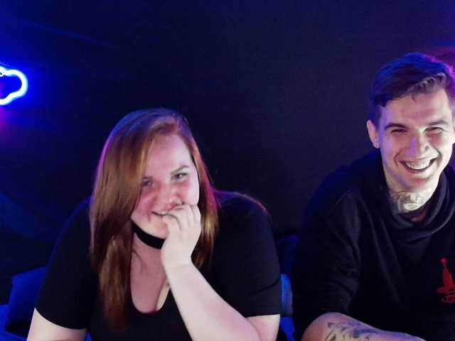 Емитувани слики од екранот Giantstuff