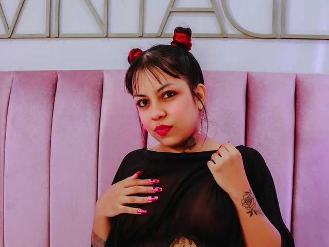 Фотографија на профилот GigiFoxx1