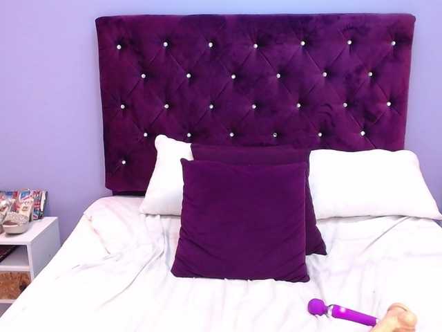 Емитувани слики од екранот GigiThunderfo