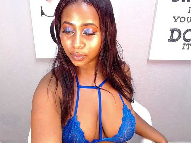 Емитувани слики од екранот GigiThunderfo