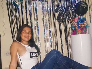 Еротски видео разговор Giselle5