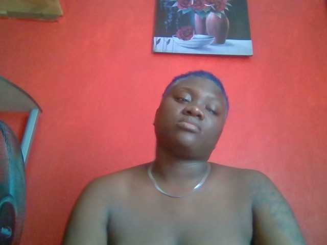 Емитувани слики од екранот boobie_lexi