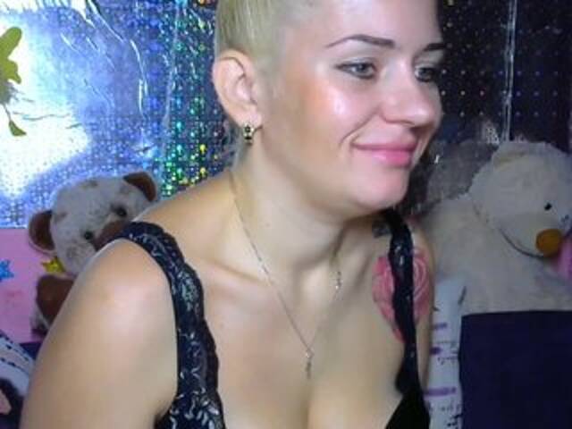 Емитувани слики од екранот -Brilliancy-