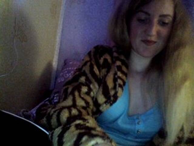 Емитувани слики од екранот GoldenFish123