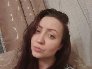 Еротски видео разговор GoldenPeach