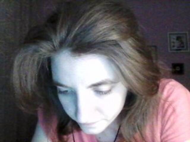 Емитувани слики од екранот GoodGirlXS