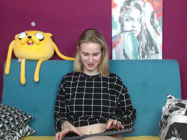 Емитувани слики од екранот GraceWiggins