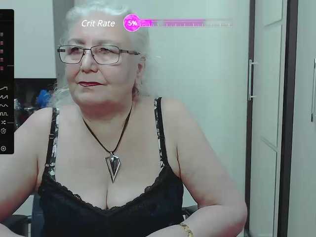 Емитувани слики од екранот GrannyWants