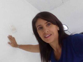 Еротски видео разговор Gynna71