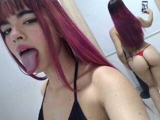 Еротски видео разговор Hanna-Ponse