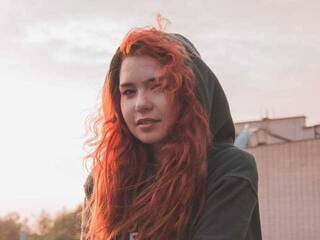 Еротски видео разговор Lulusweetgirl