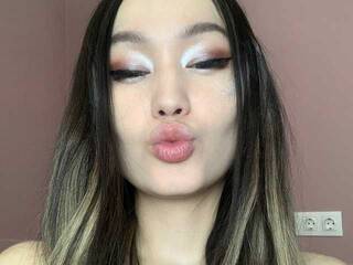 Еротски видео разговор Heaven-Sakura