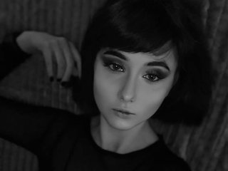 Еротски видео разговор Helenaobscura