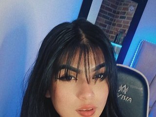 Еротски видео разговор HelenRoss