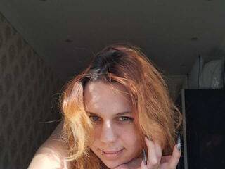 Еротски видео разговор Hellen-Hill