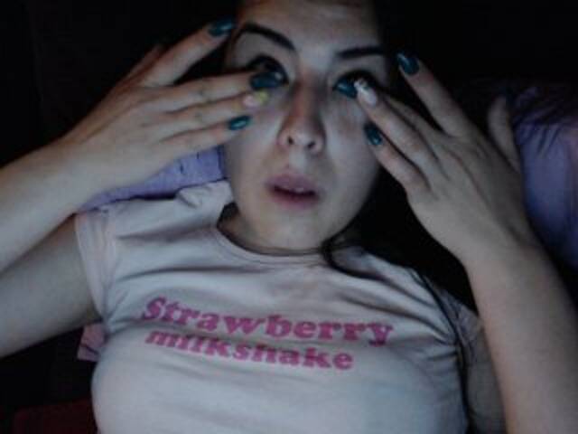 Емитувани слики од екранот HelloKitty20