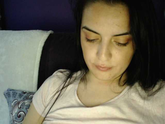 Емитувани слики од екранот HelloKitty20