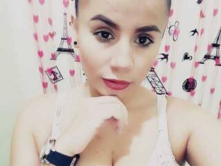 Еротски видео разговор hillary2121