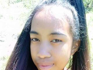 Еротски видео разговор Hollybelle