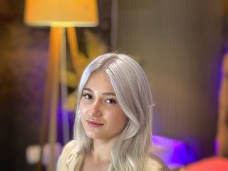 Еротски видео разговор HollyTaillor