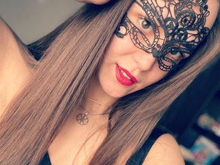 Еротски видео разговор HoneyPussiXXX
