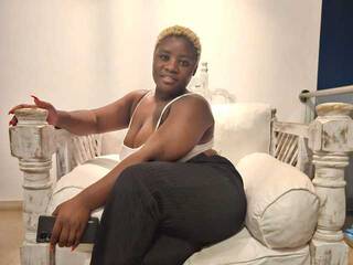 Еротски видео разговор Hornyskyller