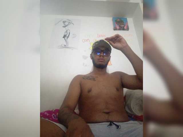 Емитувани слики од екранот hot6col