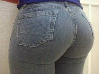 Еротски видео разговор Hotbusty