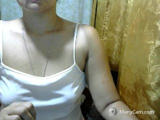 Емитувани слики од екранот hotkisses07