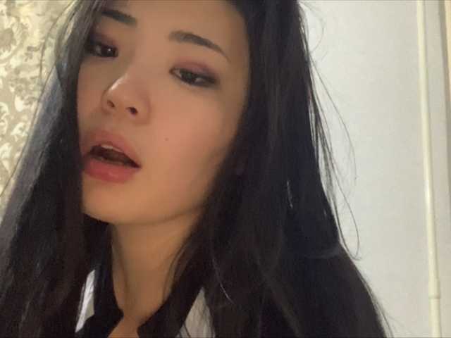 Фотографии HotMulan im so horny, show for tips!