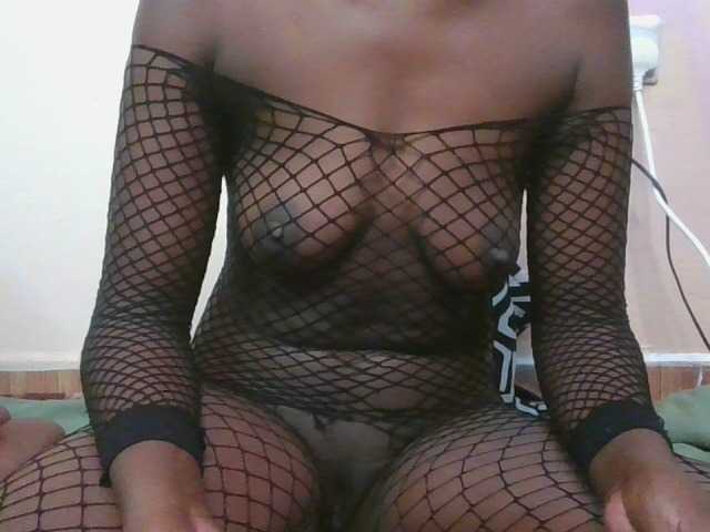 Емитувани слики од екранот Hotpussyebony